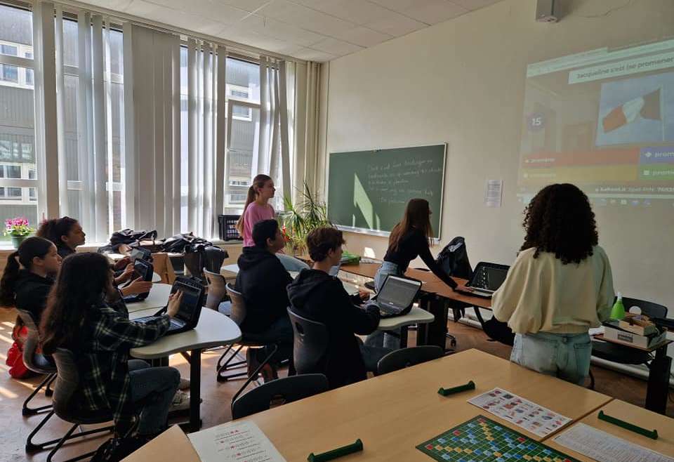 Leerlingen 6 Moderne-Talen organiseren workshops Frans voor eerstejaars